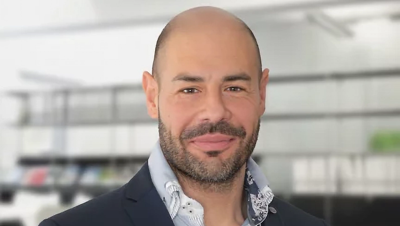 Adriano Burgo Adriano Burgo